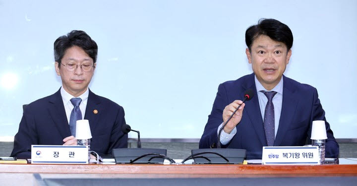 [속보] 당정, ‘용적률 120% 상향’ 도시정비법, 연내 처리