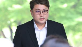 “정신 차리고 똑바로 살 것”…김호중, 3번째 반성문 제출