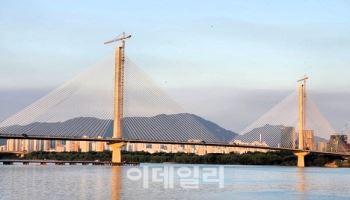 구리시 "'고덕토평대교' 명칭 인정 못해…소송 검토할 것"