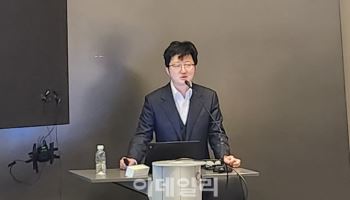 얼라인, 두산밥캣에 "밸류업 위해 美 증시 상장하라" 제안