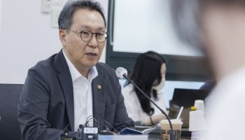 2024 보건산업성과교류회…복지차관 "미래 성장동력 핵심사업"