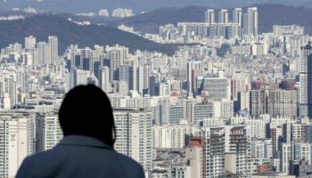 퇴직연금 깨 집산 영끌족 ‘급증’…주택시장 불황인데 왜