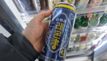 세븐일레븐만 `처음처럼` 가격 올렸다…왜