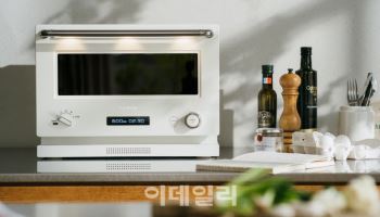 발뮤다 더 레인지 신모델 출시…"조작은 간편·성능은 향상"