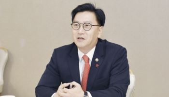 기재차관 “경제 불확실성 우려 커…내수 회복 집중 지원”