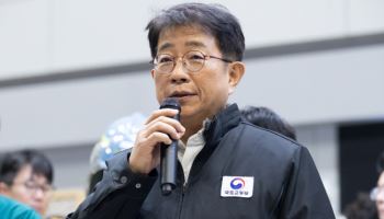 항공조사위 "블랙박스 일부 분리, 해독 오래걸릴 것"