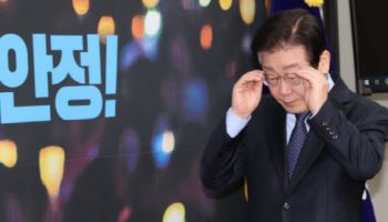 국힘 지지율·尹 탄핵 반대↑…민주당 “살살하자”