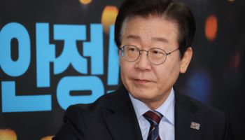 민주 "윤석열 씨, 무의미한 농성 끝내고 법 집행 협조하라"