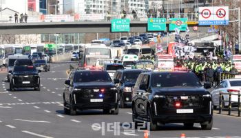 경찰, 김성훈 경호차장 17일 조사…"체포 보류는 尹 측 요청"