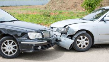 작년 車보험 손해율 87.8%…보험료 인하 압박에 손보업계 ‘한숨’