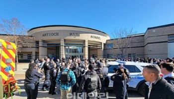 미국 내슈빌 고교서 총격사건…범인 포함 학생 2명 사망