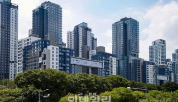 "원베일리 106억에 팔렸다"…평당 '2억' 현실된 반포