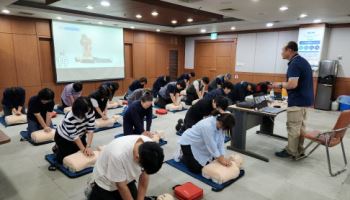 골든타임 사수…송파구, 전 구민 응급처치 교육 실시[동네방네]