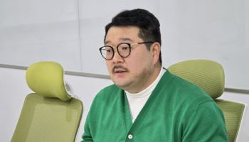 “폐플라스틱에서 기름 만듭니다…올해부터 본격 생산"