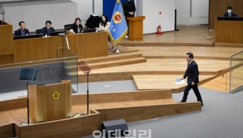 김동연-경기도의회 '협치 먹구름', 4월 추경 차질 겪나