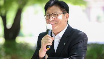 “읽고 걷고 쓰기로 교육혁신, 사고력·창의력 키울 것”