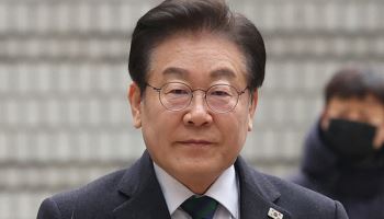 이재명 저격했나…前 의협회장 "누군 음주해도 대권, 김새론은"