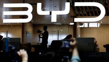 전기차에 자율주행 기능 더하니…비야디 주가는 ‘훨훨’