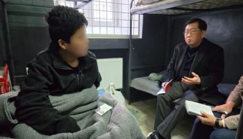 우크라 北포로 “한국 꼭 가고 싶다…가정도 이루고파”