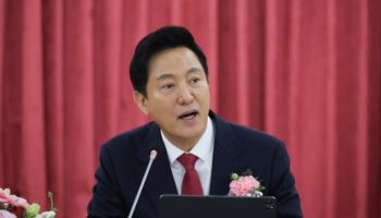 오세훈 관용차 털렸다…경찰, 용의자 추적 중