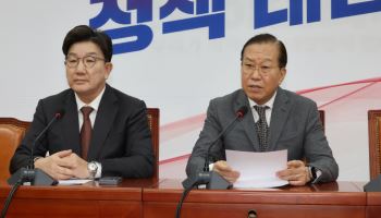 권영세·권성동 “법치·사법정의 확인…탄핵심판에도 반영돼야”(상보)