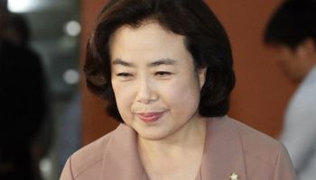 [속보]‘금품수수’ 박순자 前의원 징역 2년6개월 확정