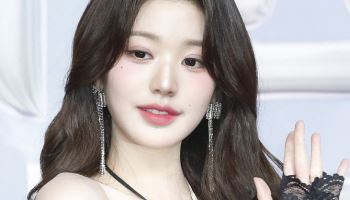“장원영을 욕해?” 악플러 신상 공개한 바이두 부사장 딸
