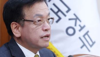 최 대행 "철강업계 무역보험 우선 제공…집값 상승 차단"