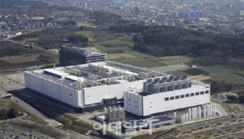 "반도체 공장 취업 그림의 떡"…日 '여성 없는 마을' 현실화 되나