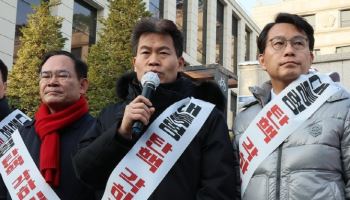 전한길에 “쓰레기”라 한 절친의 울분…“반성 없으면 안 본다”