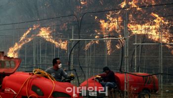 의성 산불, 청송으로 향해…주왕산국립공원까지 4㎞ 남아