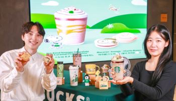 스타벅스, 피너츠와 스누피 컬래버레이션 진행