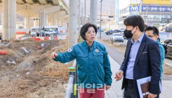 "주민의 눈으로 살피겠다" 지정타로 이사한 신계용 과천시장