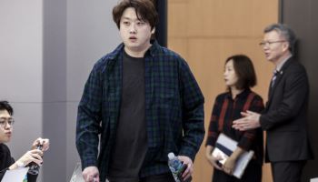 “팔 한 짝 내놓을 각오도 없나”…박단, 복귀 의대생 비판