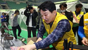 “새벽 6시부터 나왔더라”…산불 봉사 현장서 목격된 원희룡