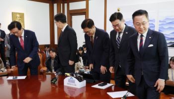 野 '윤석열' 호칭에…권성동 "대통령 안 붙이면 '이재명'이라 부른다"