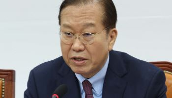AI현장 찾는 與, 광화문 남는 野
