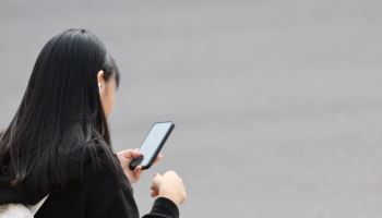 술·담배 안 해서 다행인데…'이것'에 빠진 아이들