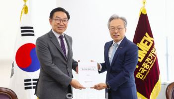 최진식 회장 “해외 IP 확보 위해 국가 지원 필요”