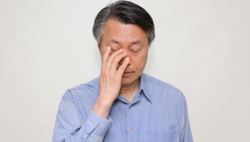 백내장 수술 후 발생할 수 있는 인공수정체 탈구