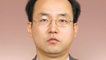 신소재 ‘SITRAB’ 개발자, 엄용성 박사… ‘올해의 ETRI 연구자상’ 수상