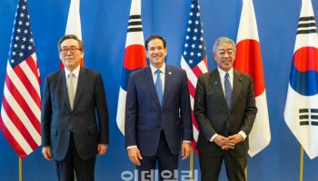 상호관세 등 통상 대처에 집중…'가치외교' 퇴색 불가피