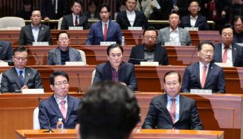 국힘 의총서 “尹탄핵 찬성파 조치”…조경태 “정신 못 차려”