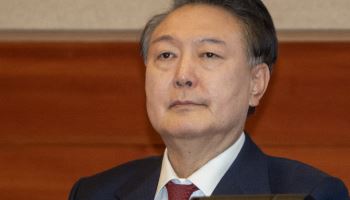尹 "국민변호인단에 감사와 죄송"…파면 후 두 번째 메시지