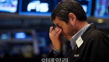 뉴욕증시, 하락 마감…美, ‘中 보복관세 대응’ 104% 관세 부과[뉴스새벽배송]