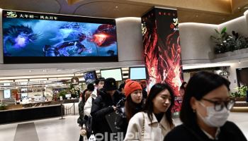 中, 트럼프 관세폭탄에 '할리우드 제한령' 맞불…월트디즈니 7%↓
