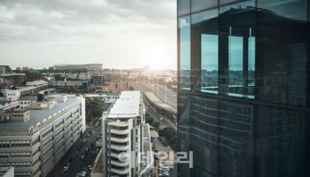 [마켓인]세무조사 도마 오른 어피니티, 'MBK 닮은꼴' 부각