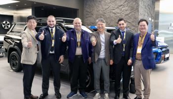 '무쏘 EV' 앞세운 KGM, 글로벌 11개국 딜러 초청 시승 행사