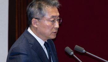 고용차관 "경사노위 공익위원들, 정년 방안 다듬는 중"