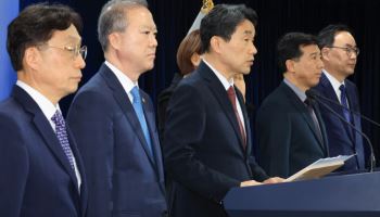 이주호 “의사 양성 멈추지 않는 게 중요하다고 판단”[전문]